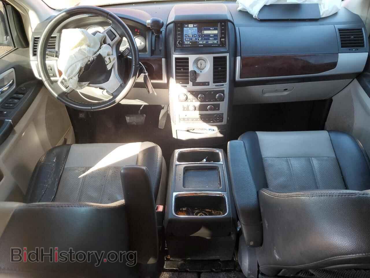 2010 CHRYSLER MINIVAN - VIN: 2A4RR8DX8AR441184 - Фото 8