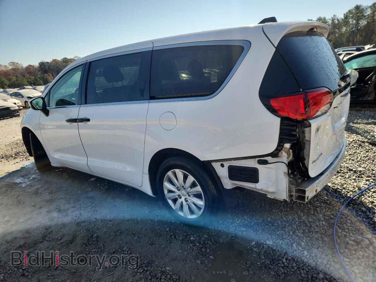 2019 CHRYSLER PACIFICA - VIN: 2C4RC1AG5KR587515 - Photo 2