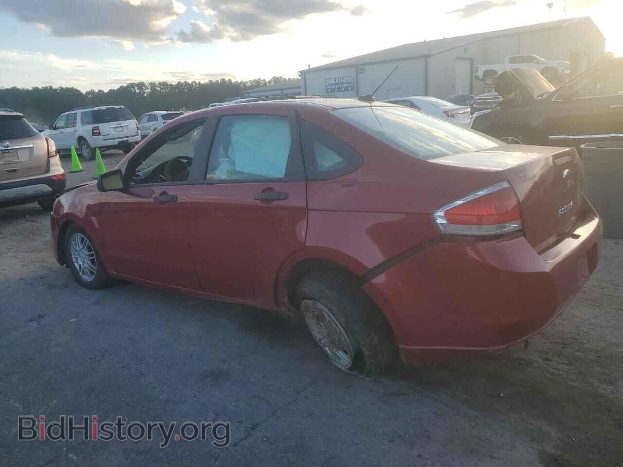 2011 FORD FOCUS - VIN: 1FAHP3FN7BW100962 - Фото 2