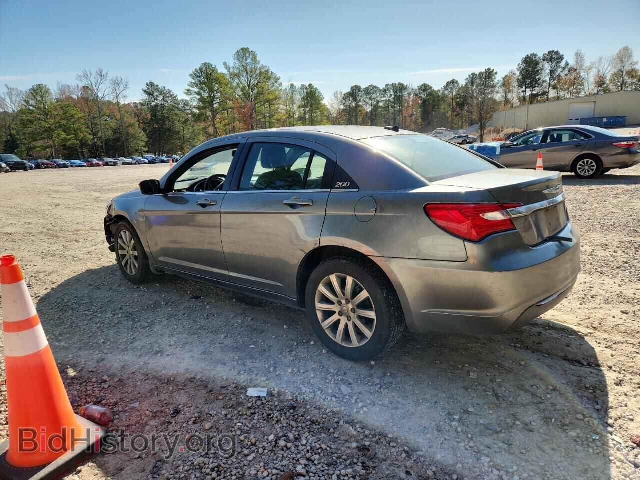 2013 CHRYSLER 200 - VIN: 1C3CCBBB7DN699364 - Фото 2