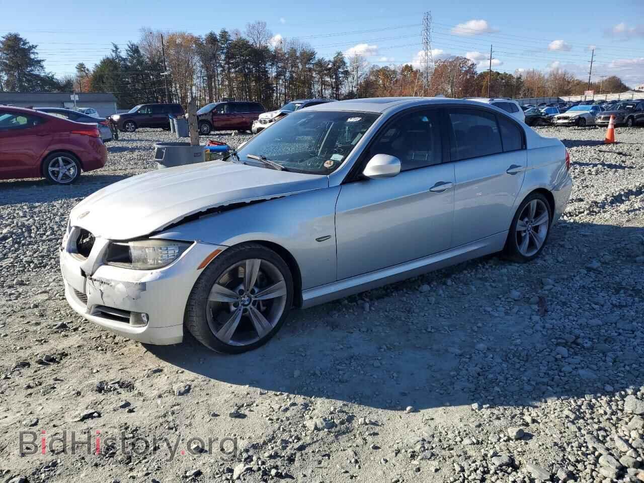 Фотография WBAPM73569E194565 - BMW 3 SERIES 2009