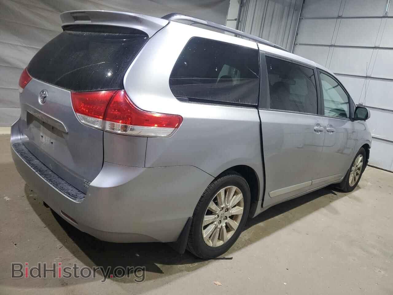 2011 TOYOTA All Models - VIN: 5TDDK3DC6BS028760 - Фото 3