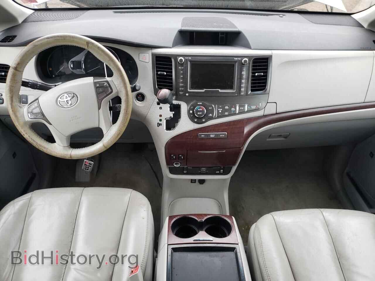 2011 TOYOTA All Models - VIN: 5TDDK3DC7BS025818 - Фото 8