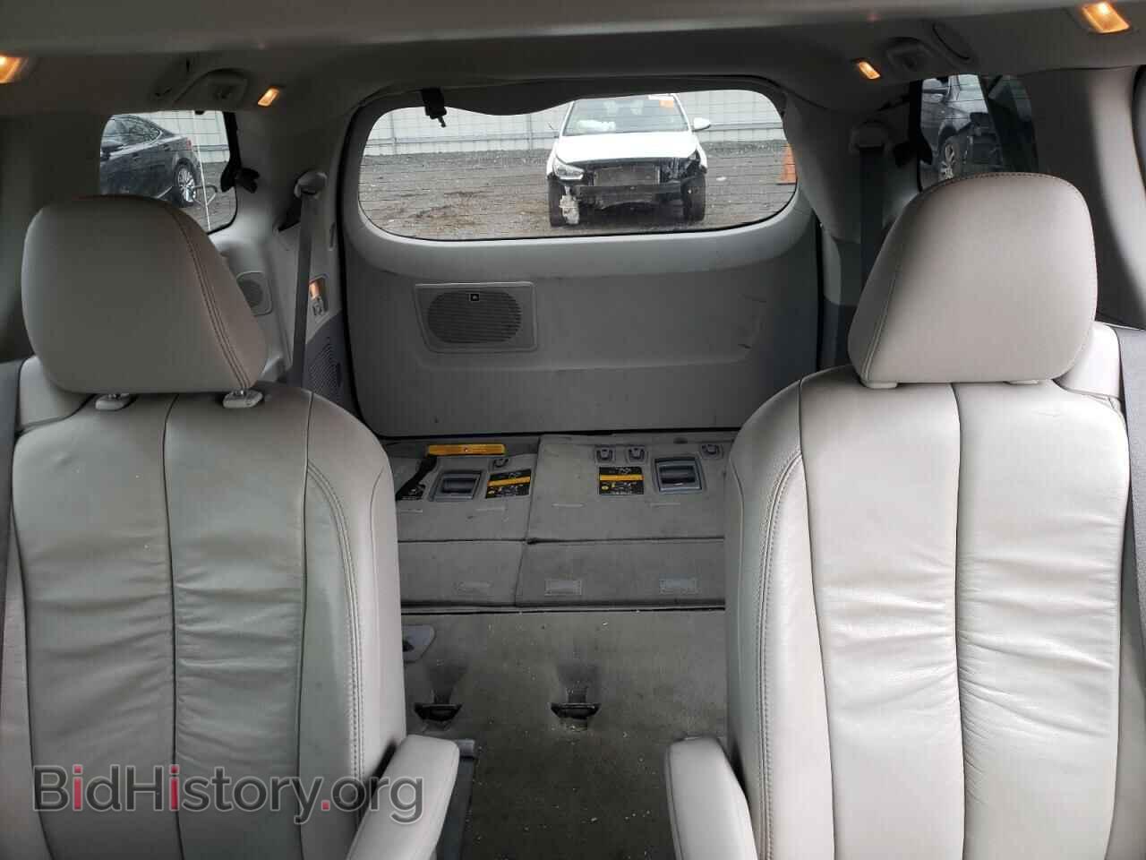2011 TOYOTA All Models - VIN: 5TDDK3DC7BS025818 - Фото 10