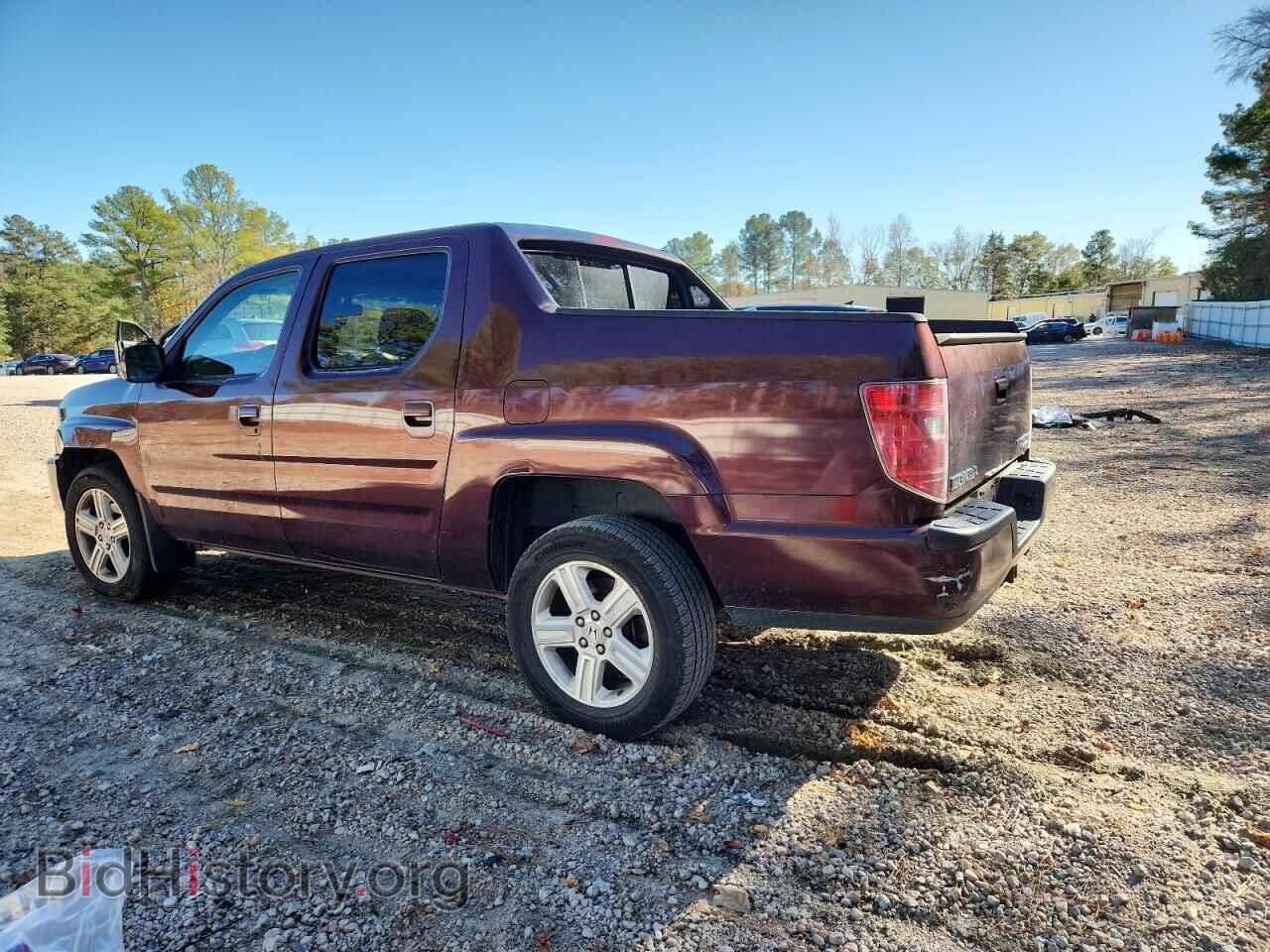 2011 HONDA RIDGELINE - VIN: 5FPYK1F58BB007957 - Фото 2
