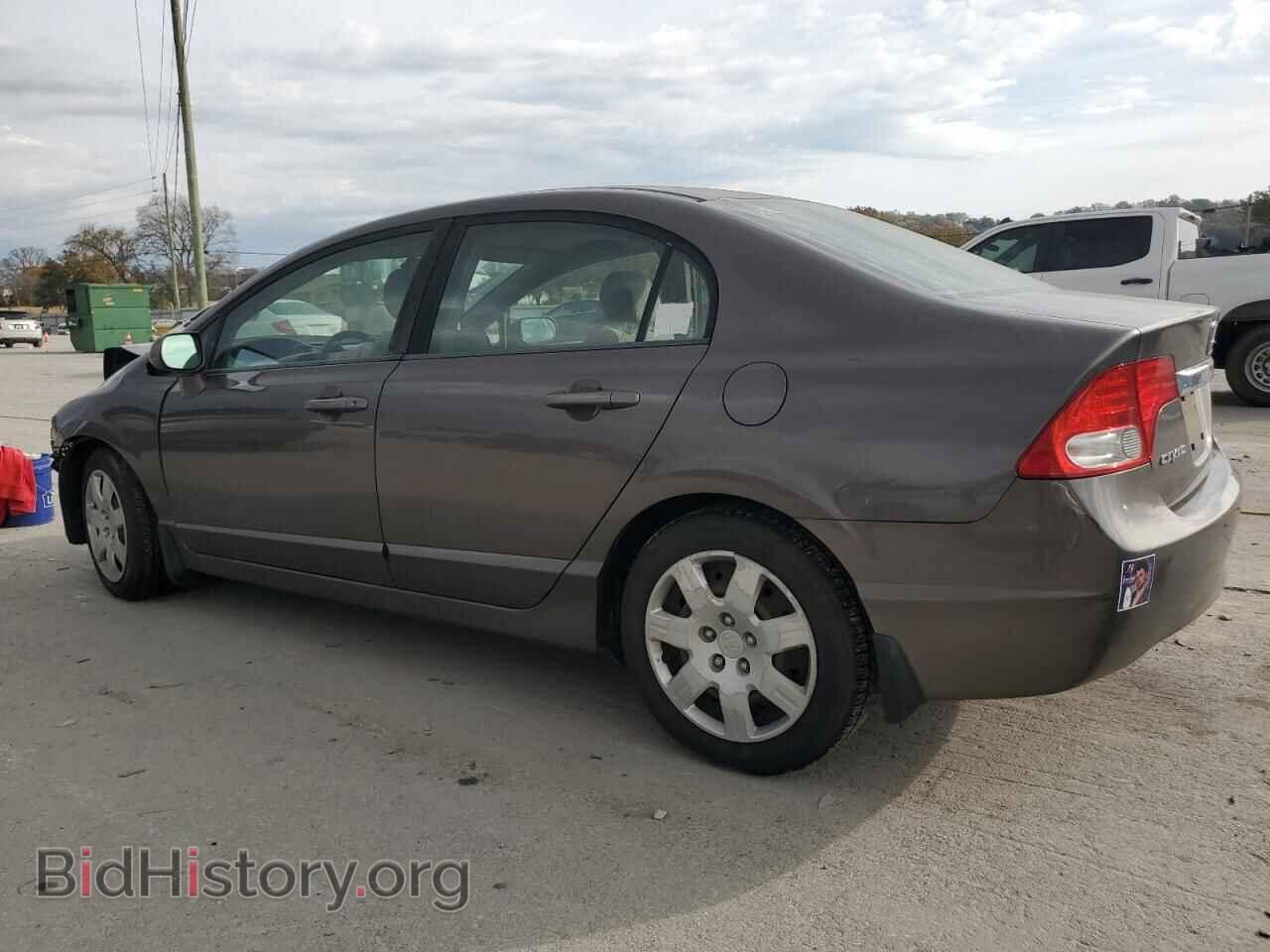 2010 HONDA CIVIC - VIN: 19XFA1F57AE055912 - Фото 2