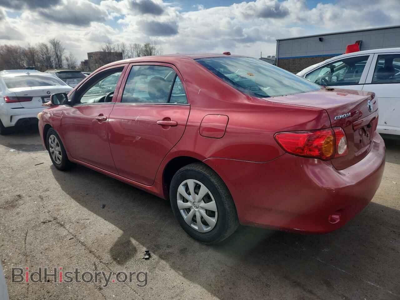 2009 TOYOTA COROLLA - VIN: JTDBL40E999048267 - Фото 2