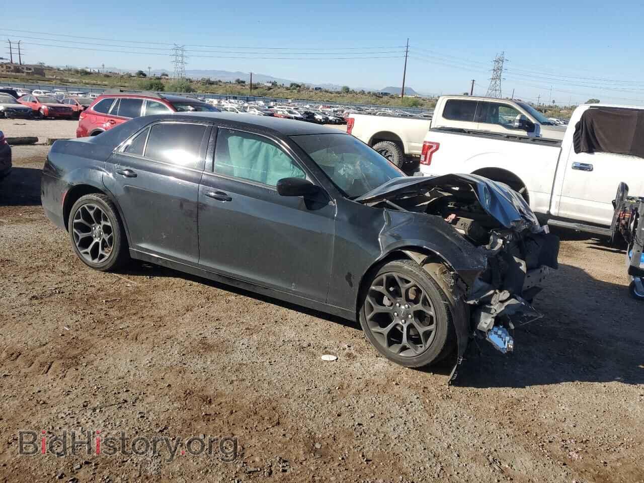 2019 CHRYSLER 300 - VIN: 2C3CCAAG9KH590045 - Фото 4