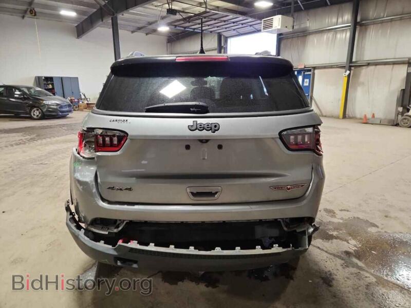 2019 Jeep COMPASS (VIN 3C4NJDDB7KT721489) — фото 6 из 13