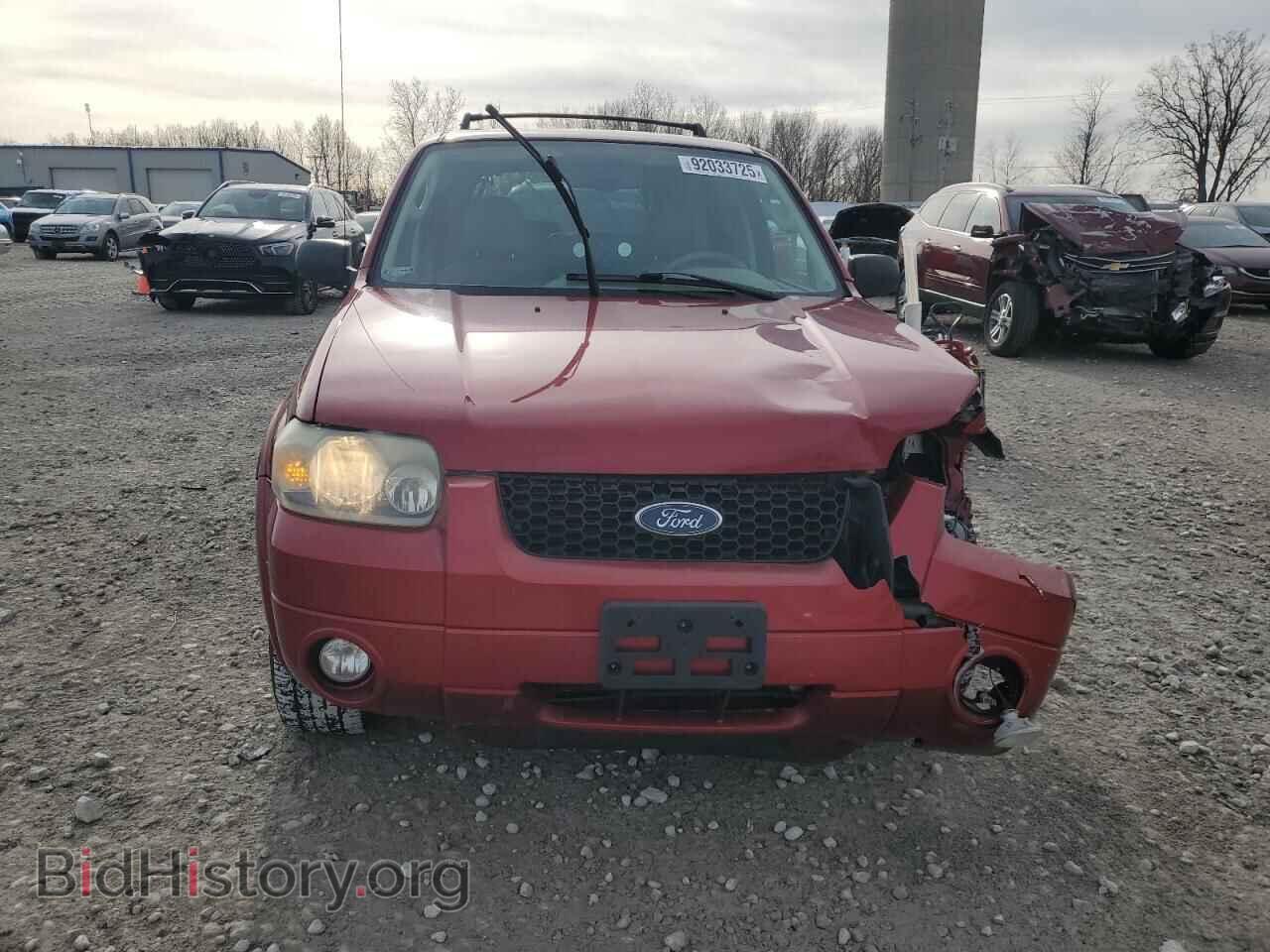 2007 FORD ESCAPE - VIN: 1FMCU04157KB89372 - Фото 5