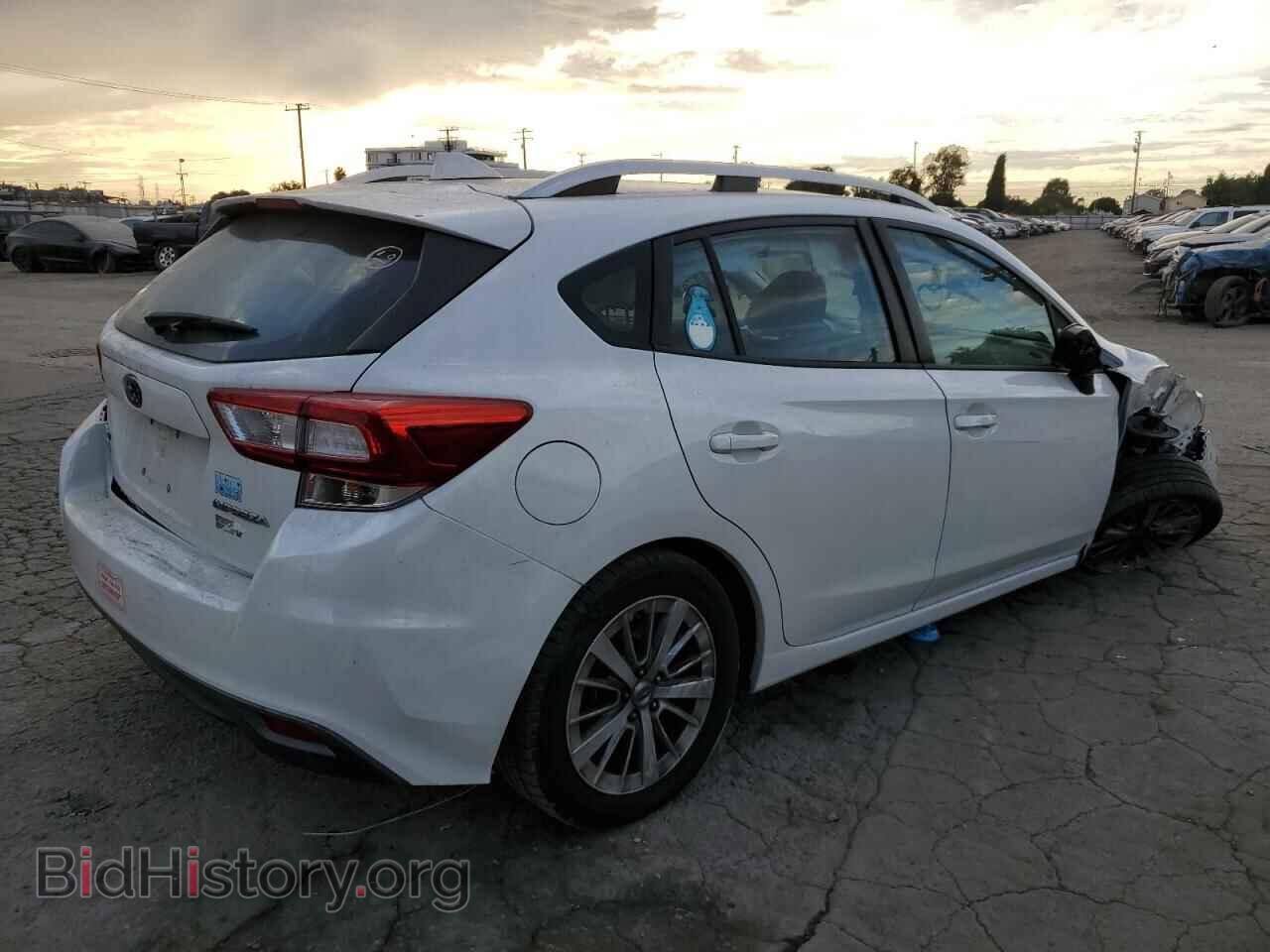 2018 SUBARU IMPREZA - VIN: 4S3GTAD63J3722024 - Фото 3