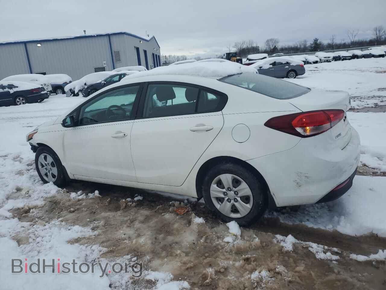 2017 KIA FORTE - VIN: 3KPFK4A78HE143417 - Фото 2