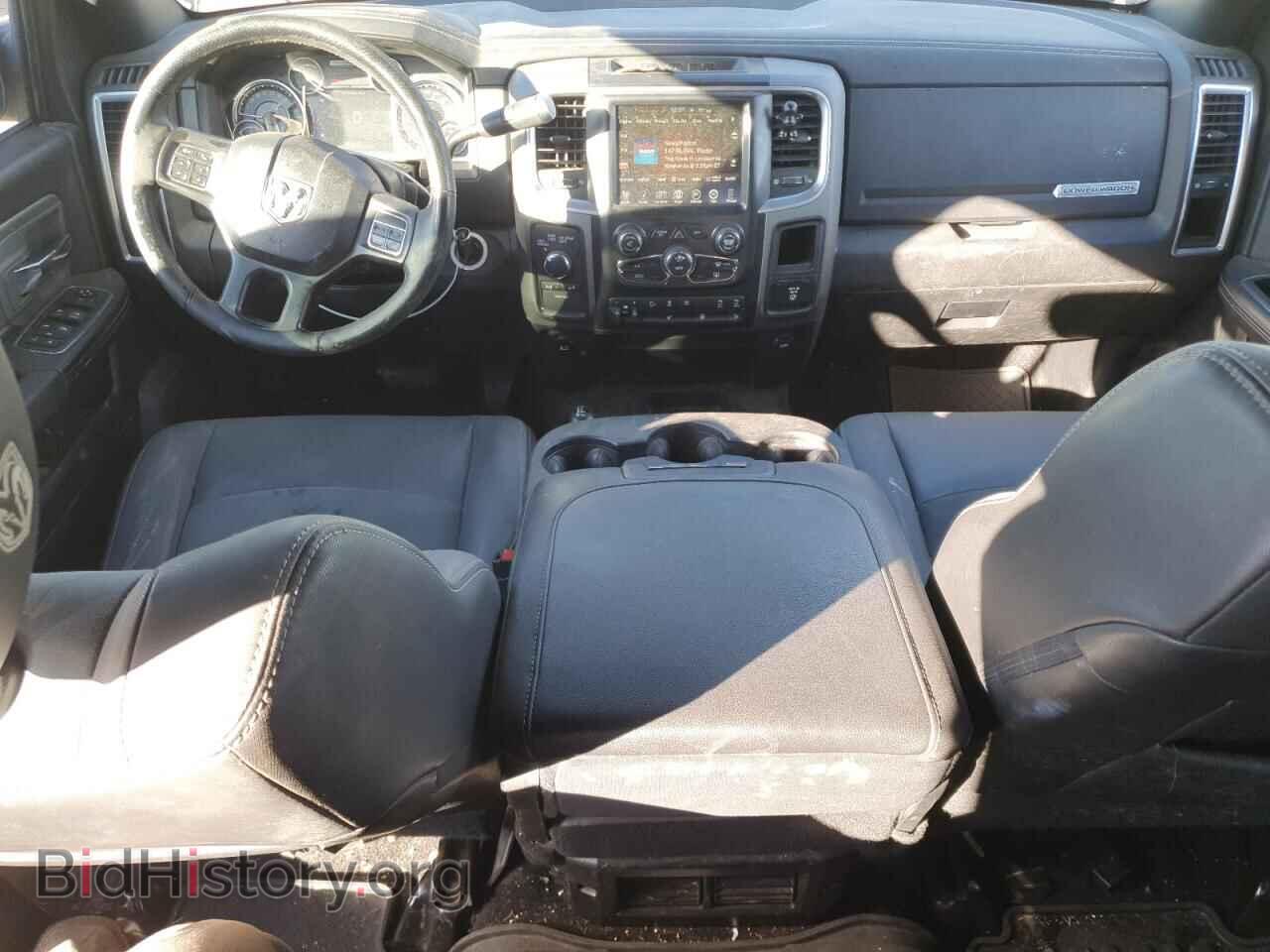 2017 RAM 2500 - VIN: 3C6TR5EJ1HG772443 - Photo 8