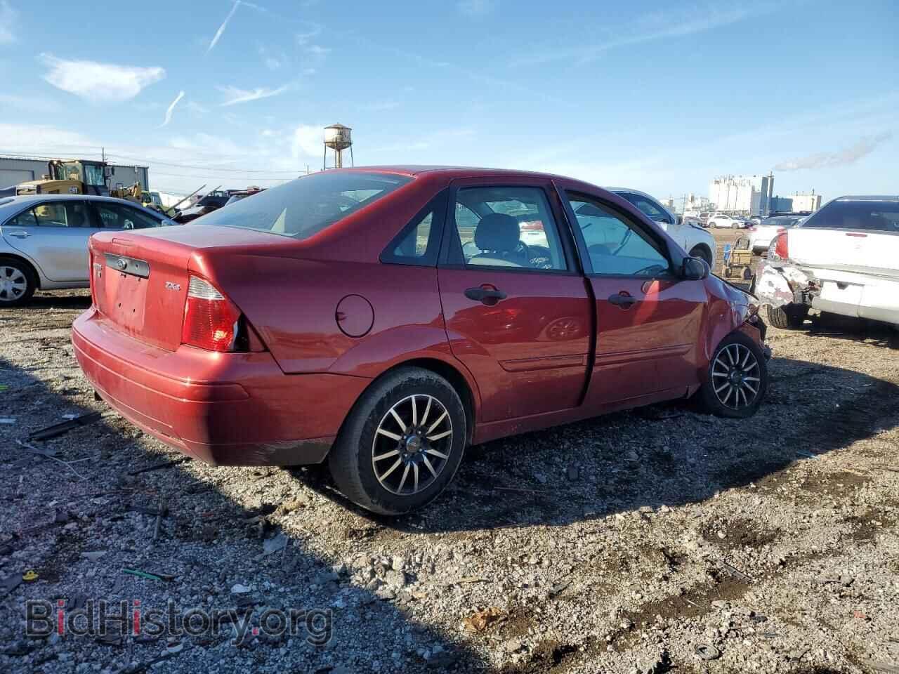 2005 FORD FOCUS - VIN: 1FAFP34N75W289417 - Фото 3