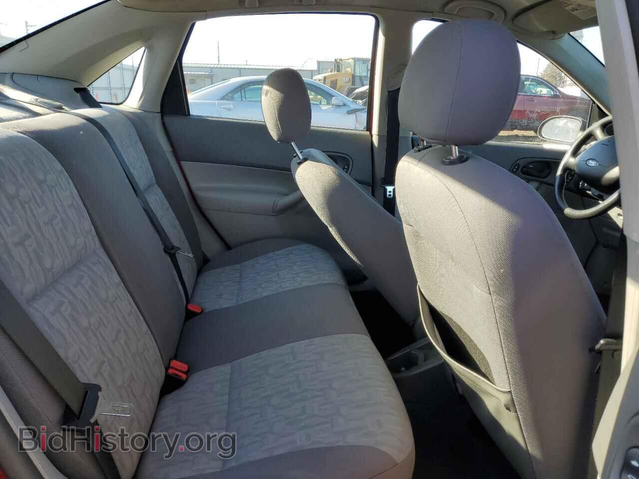 2005 FORD FOCUS - VIN: 1FAFP34N75W289417 - Фото 10