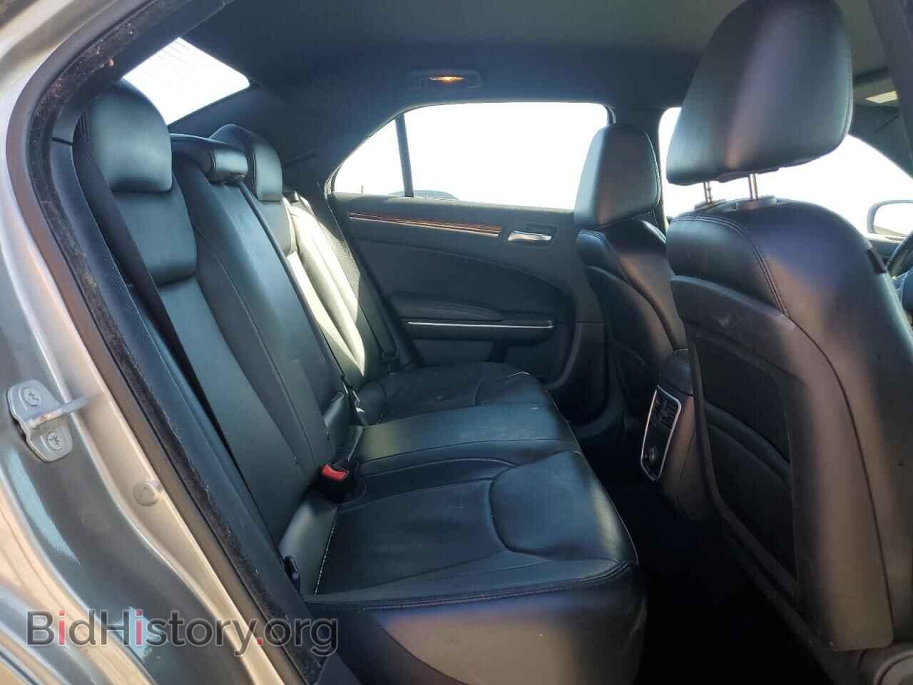 2014 CHRYSLER 300 - VIN: 2C3CCAAG0EH181016 - Фото 10