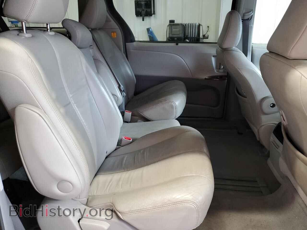 2011 TOYOTA All Models - VIN: 5TDYK3DC7BS080903 - Фото 11