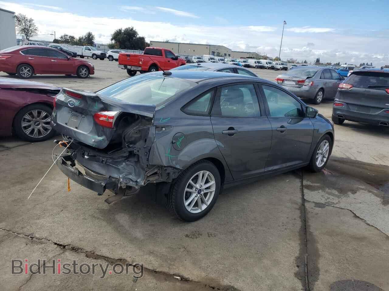 2017 FORD FOCUS - VIN: 1FADP3F29HL343137 - Фото 3