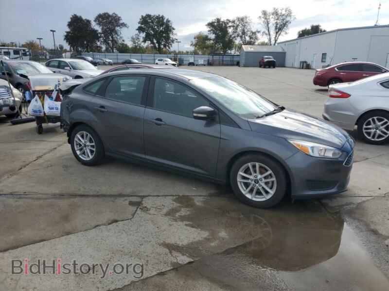 2017 Ford FOCUS (VIN 1FADP3F29HL343137) — photo 4 of 13