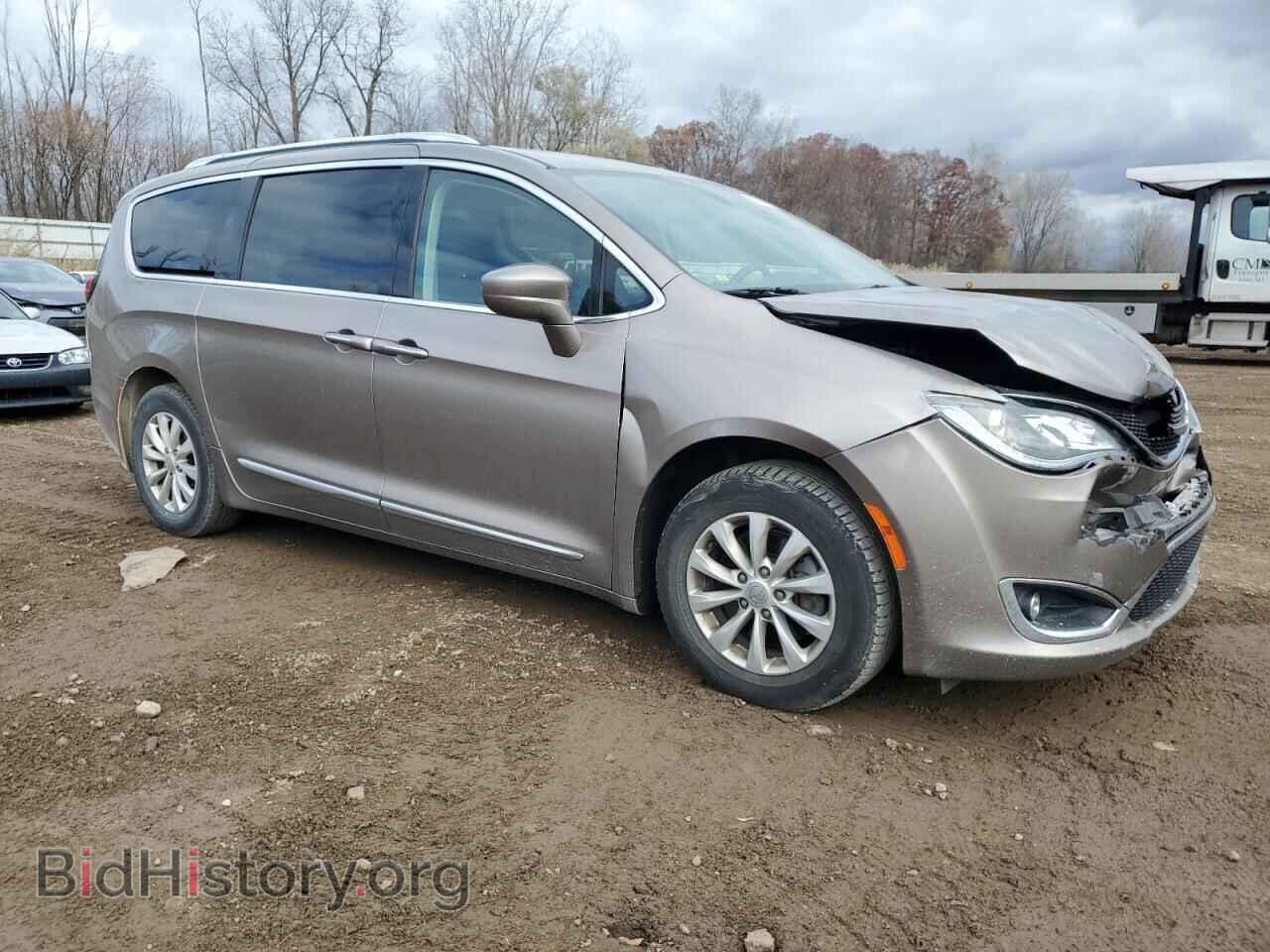 2018 CHRYSLER PACIFICA - VIN: 2C4RC1BGXJR114304 - Фото 4