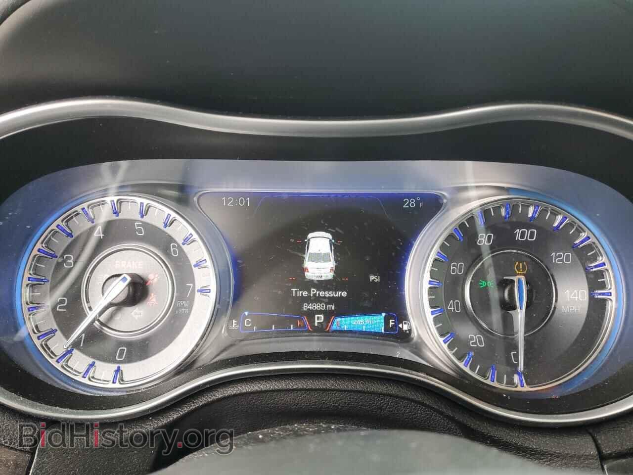 2017 CHRYSLER 300 - VIN: 2C3CCAKG6HH591340 - Фото 9