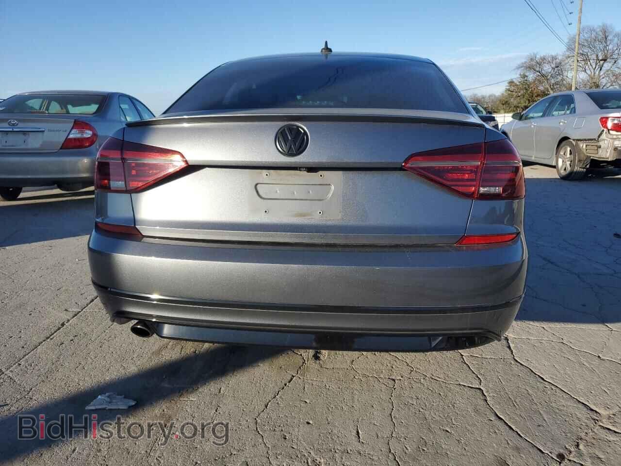 2018 VOLKSWAGEN PASSAT - VIN: 1VWAA7A38JC045963 - Фото 6
