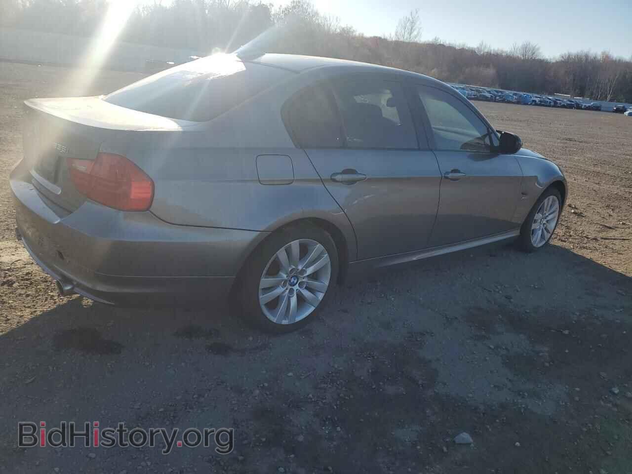 2011 BMW 3 SERIES - VIN: WBAPL5C52BA920135 - Фото 3