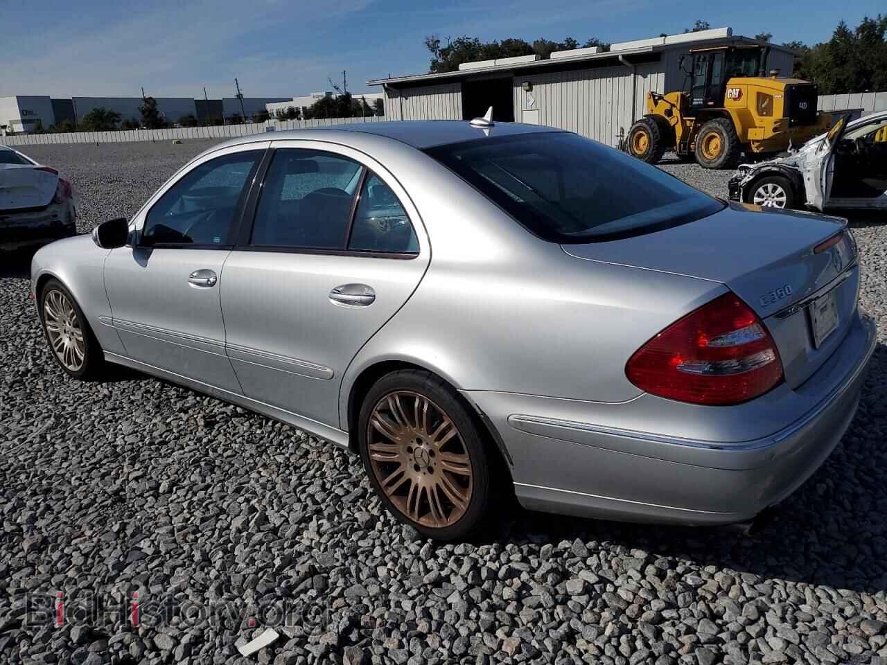 2007 MERCEDES-BENZ E-CLASS - VIN: WDBUF56XX7B082575 - Фото 2