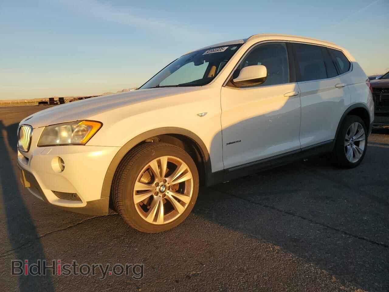 Photo 5UXWX7C51BLL15203 - BMW X3 2011