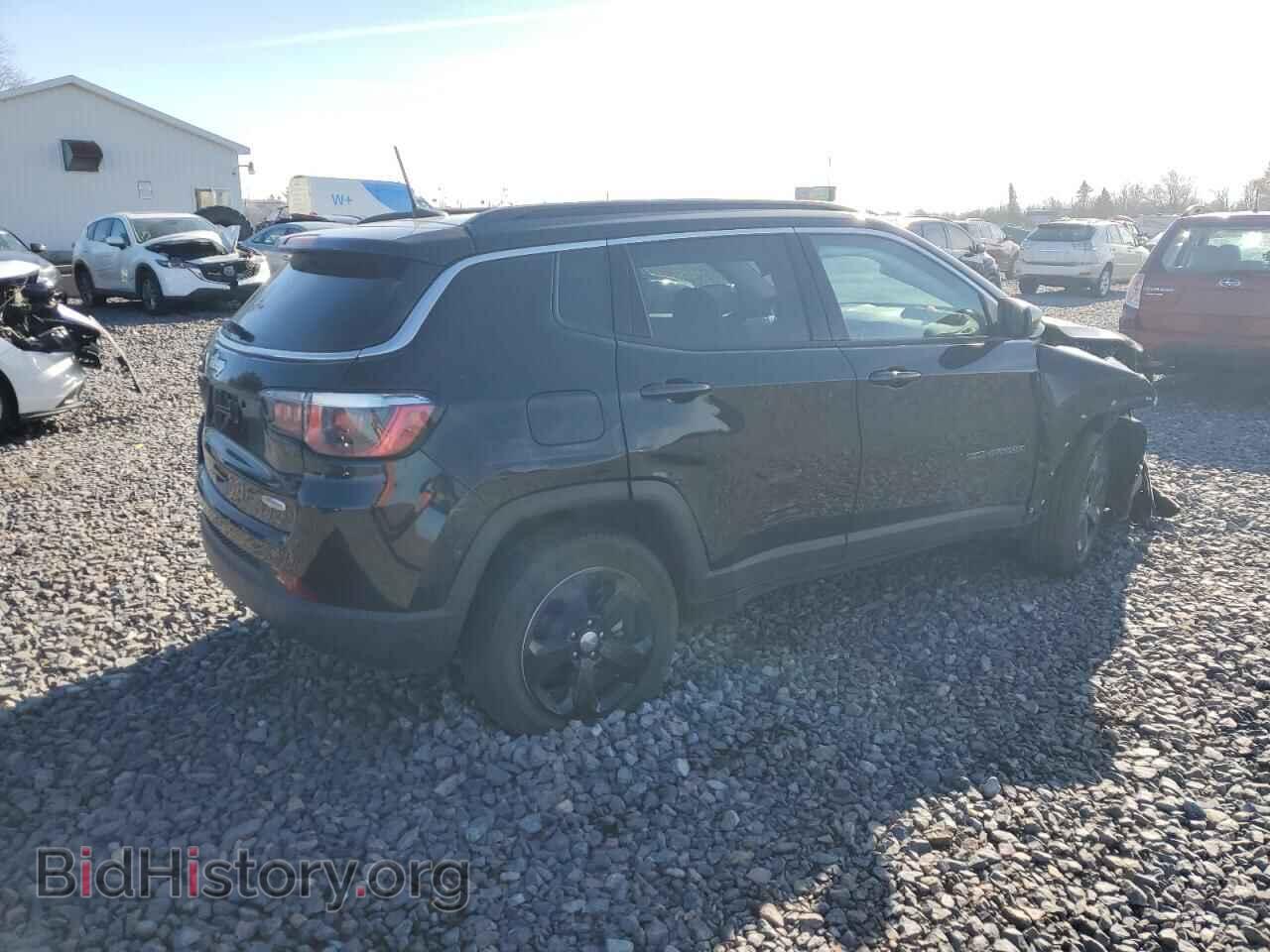 2019 JEEP COMPASS - VIN: 3C4NJCBB1KT852253 - Фото 3
