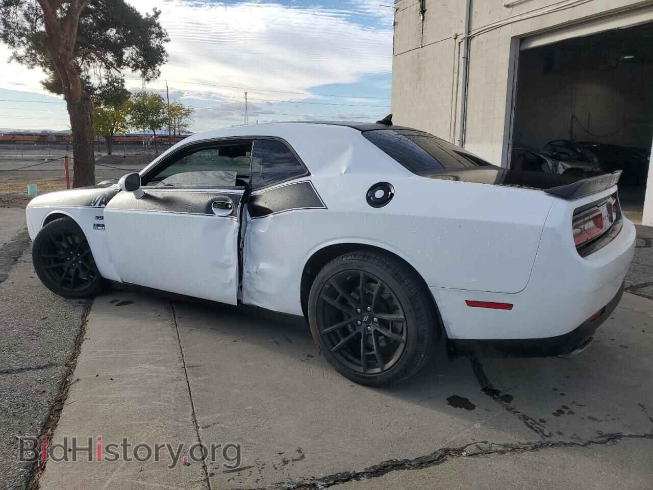 2018 DODGE CHALLENGER - VIN: 2C3CDZFJ8JH142006 - Фото 2