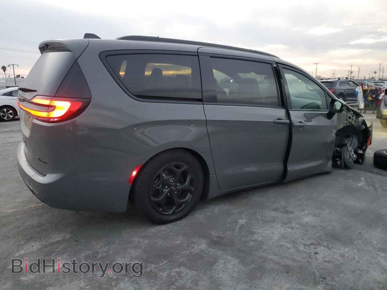 2025 CHRYSLER PACIFICA - VIN: 2C4RC1S76SR536443 - Фото 3