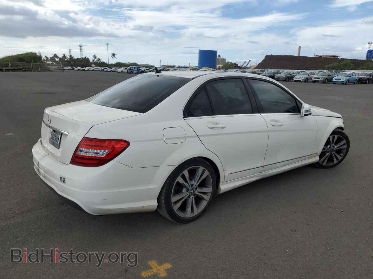 2014 MERCEDES-BENZ C-CLASS - VIN: WDDGF4HBXEA914869 - Фото 3