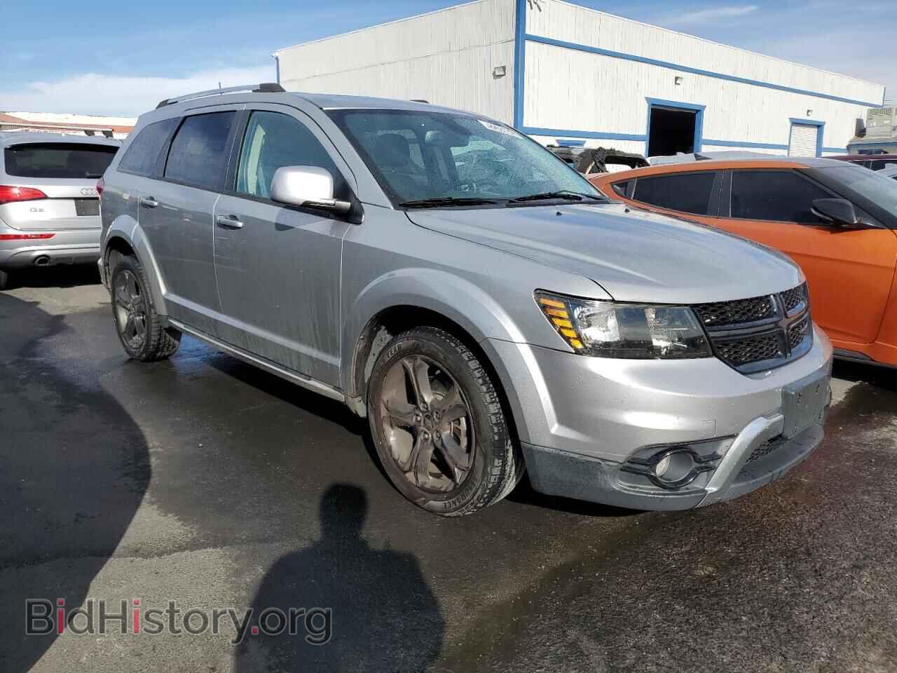 2020 DODGE JOURNEY - VIN: 3C4PDCGB1LT201537 - Фото 4