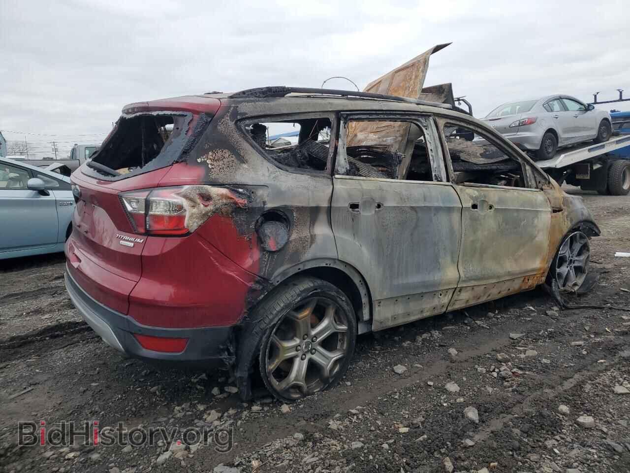 2017 FORD ESCAPE - VIN: 1FMCU0J9XHUE83821 - Фото 3