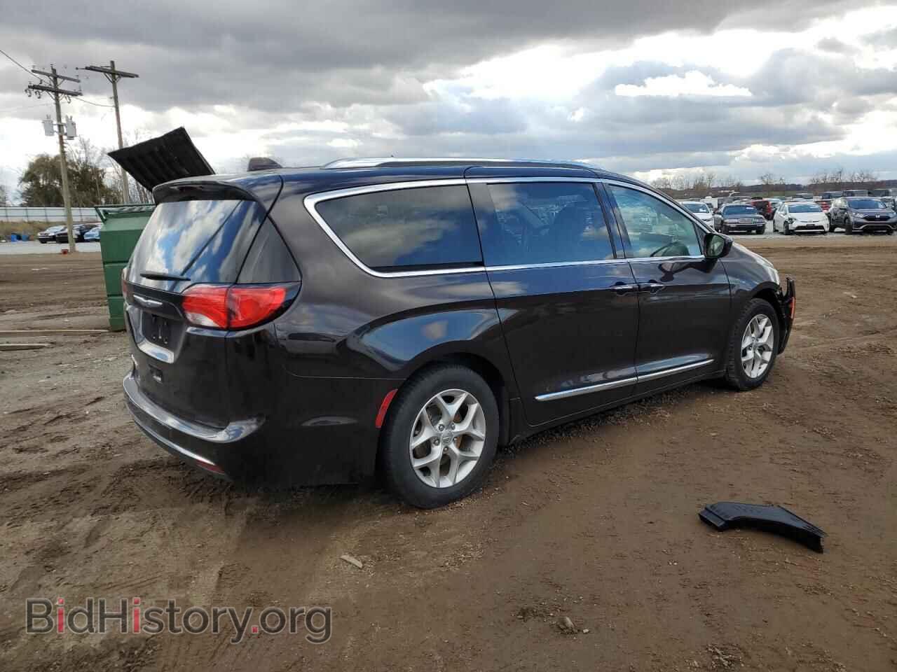 2018 CHRYSLER PACIFICA - VIN: 2C4RC1EGXJR315843 - Фото 3