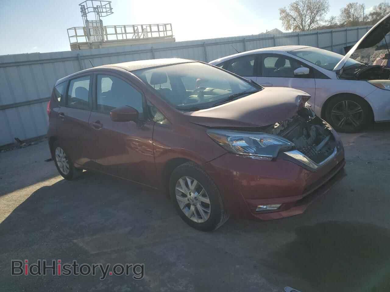2018 NISSAN VERSA - VIN: 3N1CE2CP5JL354722 - Фото 4