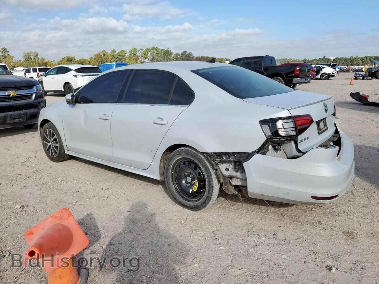 2017 VOLKSWAGEN JETTA - VIN: 3VWDB7AJ0HM367918 - Фото 2