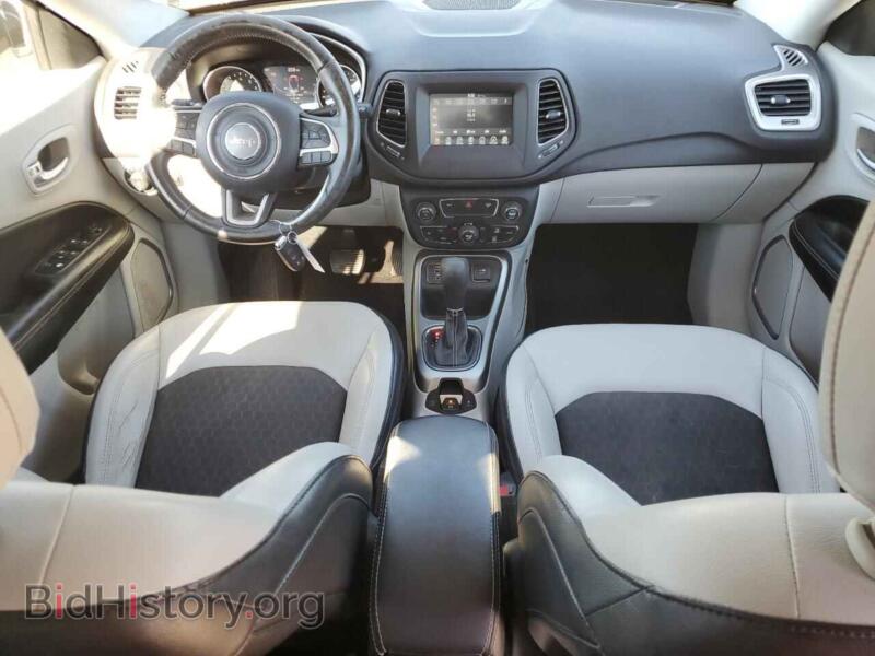 2019 Jeep COMPASS (VIN 3C4NJCBB6KT614169) — фото 8 из 13