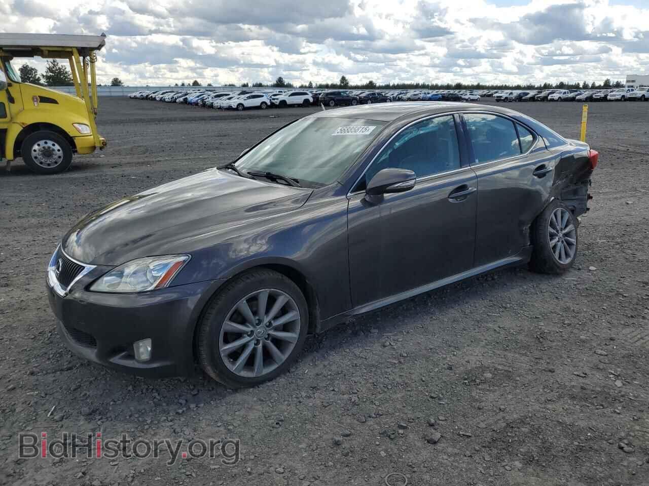 Photo JTHCF5C20A5038398 - LEXUS IS 2010