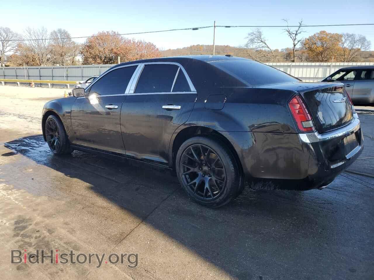 2012 CHRYSLER 300 - VIN: 2C3CCACG2CH198216 - Photo 2
