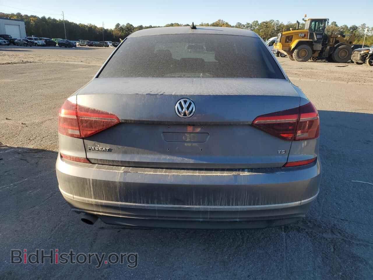 2018 VOLKSWAGEN PASSAT - VIN: 1VWAA7A30JC051658 - Фото 6
