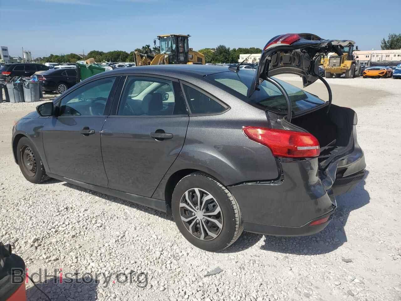2017 FORD FOCUS - VIN: 1FADP3E24HL337862 - Photo 2