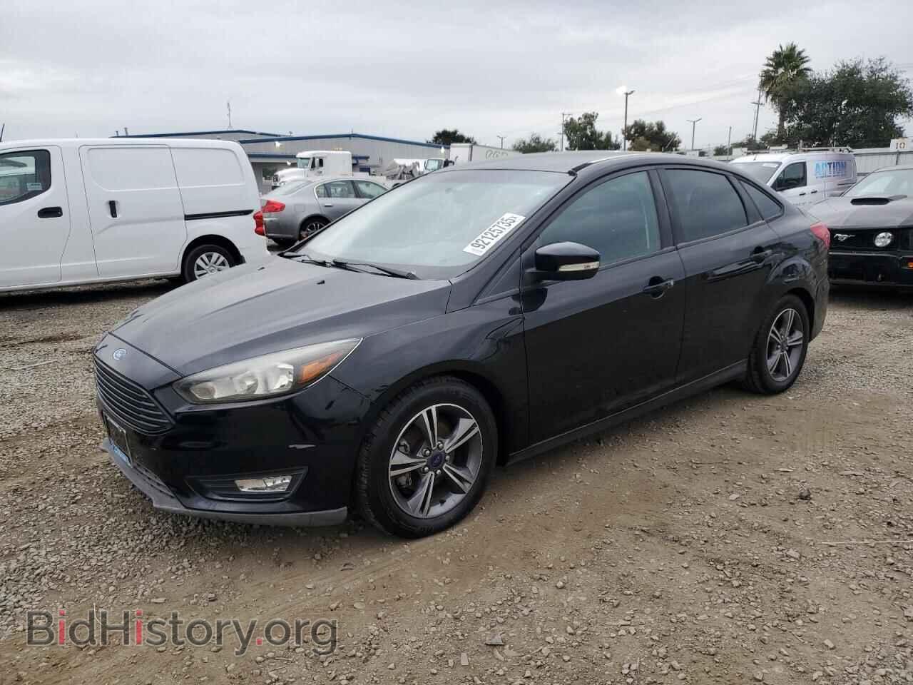 Photo 1FADP3FE0GL225745 - FORD FOCUS 2016