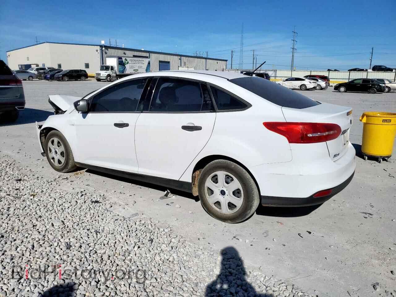 2017 FORD FOCUS - VIN: 1FADP3E26HL276627 - Фото 2