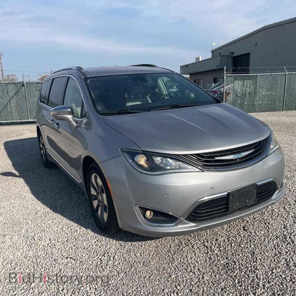 2018 CHRYSLER PACIFICA - VIN: 2C4RC1N75JR105604 - Photo 2