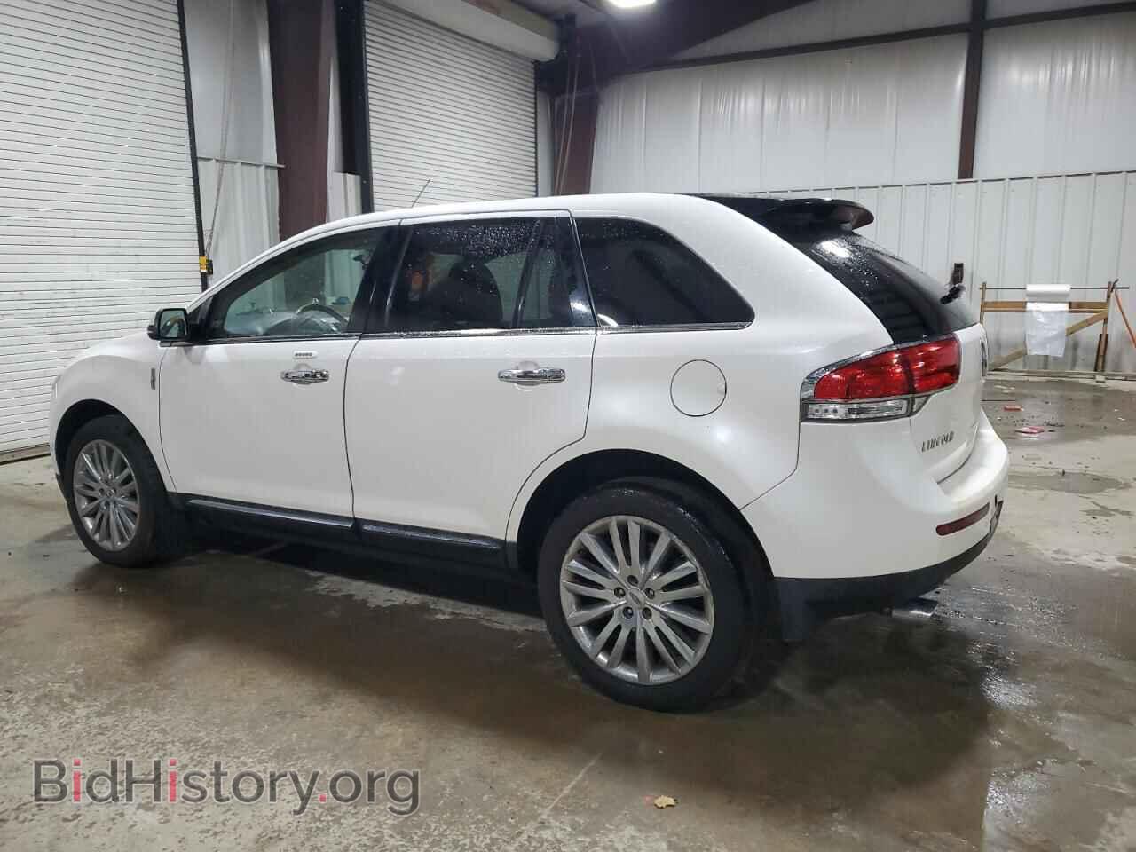 2011 LINCOLN MKX - VIN: 2LMDJ8JK2BBJ33907 - Фото 2
