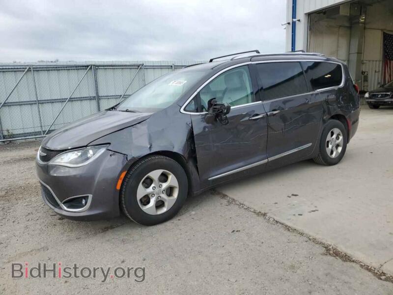 2017 Chrysler PACIFICA Touring L Plus (VIN 2C4RC1EG3HR704463) — фото 1 из 13, Copart, повреждение: по всему кузову