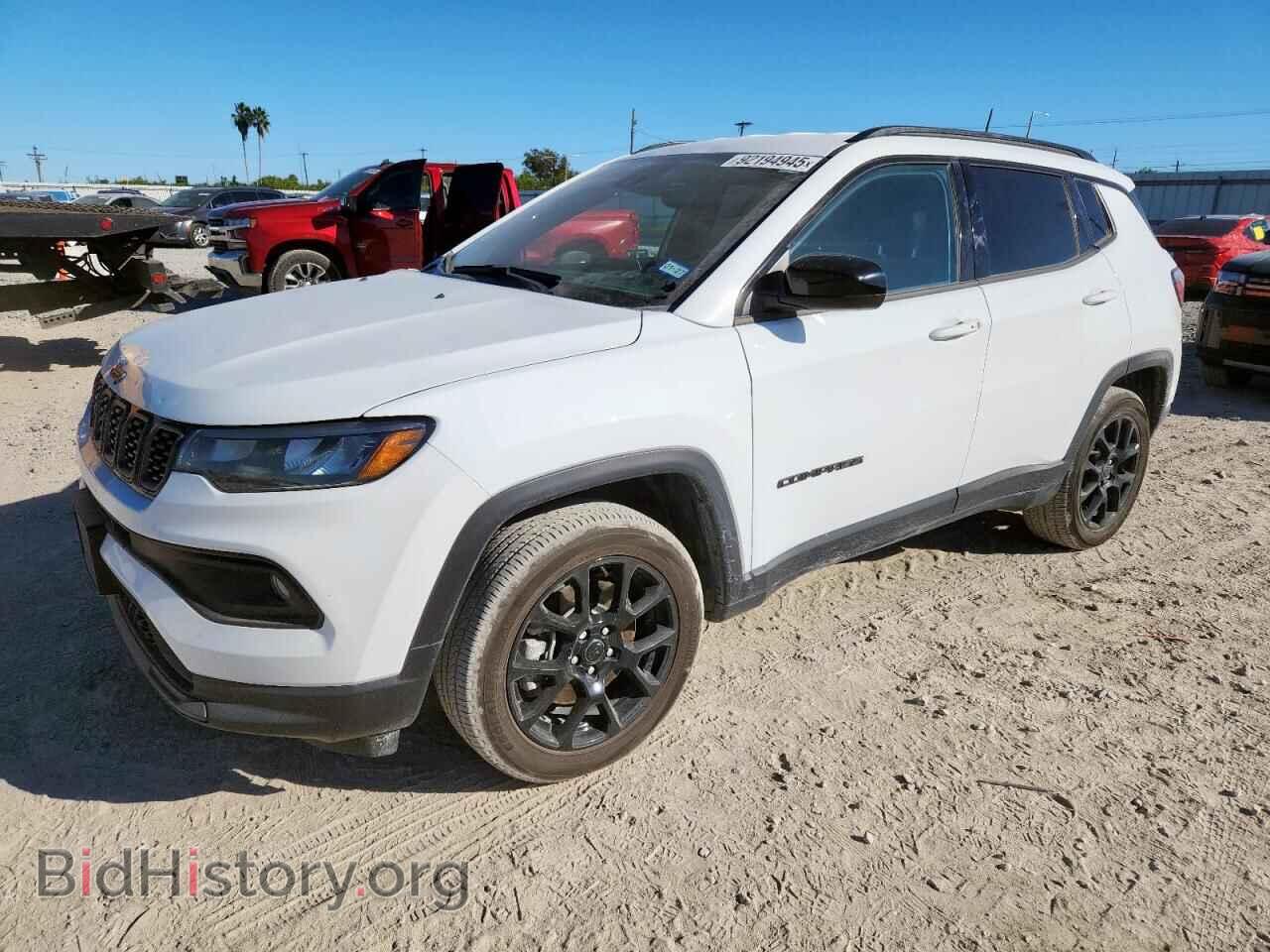 Фотография 3C4NJDBN3ST515955 - JEEP COMPASS 2025