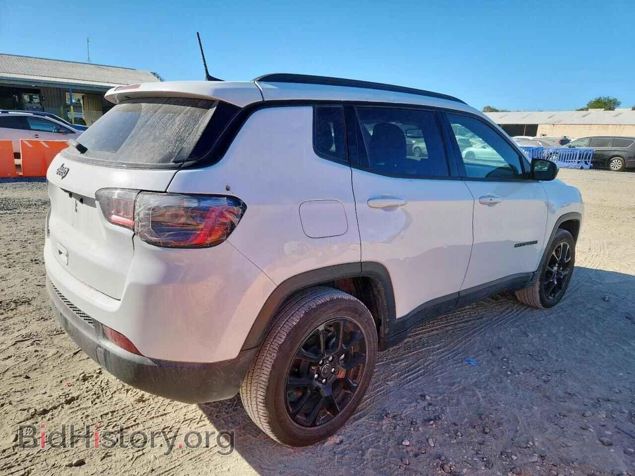 2025 JEEP COMPASS - VIN: 3C4NJDBN3ST515955 - Фото 3